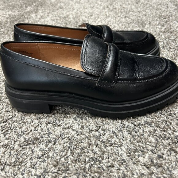Classic Black Loafers for Women - Picture 3 of 5